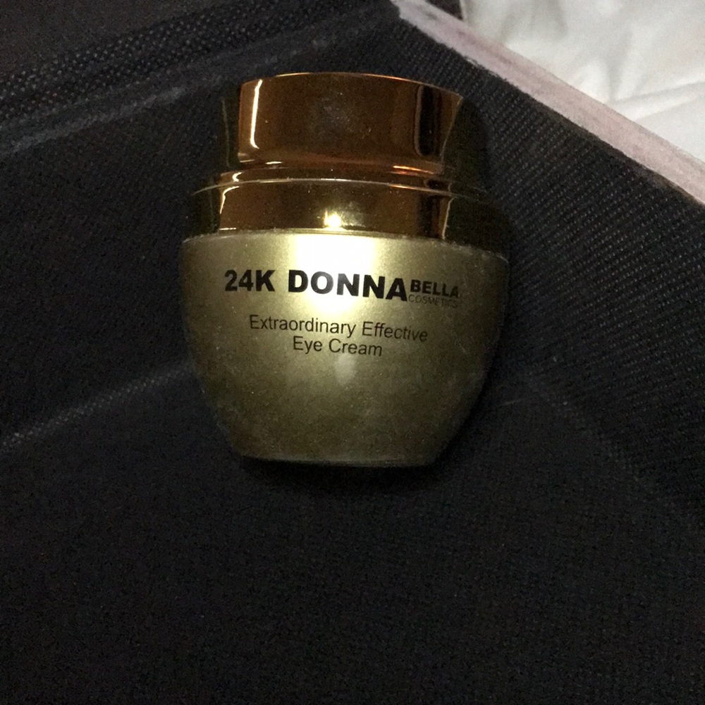 24K Donna Bella eye cream